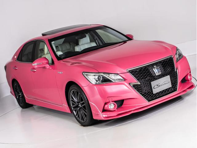 クラウンハイブリッド アスリートＳ　（モモタロウカスタム）（禁煙車）（サンルーフ）（白本革シート）（オプション１８インチアルミ）（フルエアロ）（衝突軽減ブレーキ）（踏み間違い防止機能）レーダークルーズ　特別仕様車　Ｂｌｕｅｔｏｏｔｈ対応（5枚目）