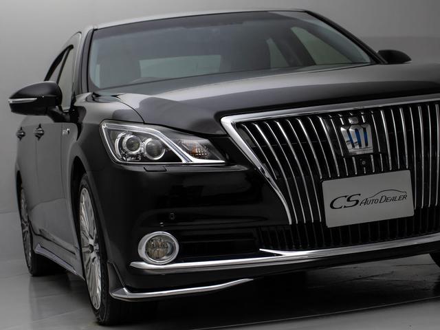クラウンマジェスタ Ｆバージョン　（禁煙車）（プレミアムサウンド）（黒本革シート）（オプション１８インチアルミ）（フルエアロ）衝突軽減ブレーキ　踏み間違い防止機能　レーダークルーズ　ＢＳＭ　アダプティブハイビーム　　Ｂｌｕｅｔｏｏｔｈ（28枚目）