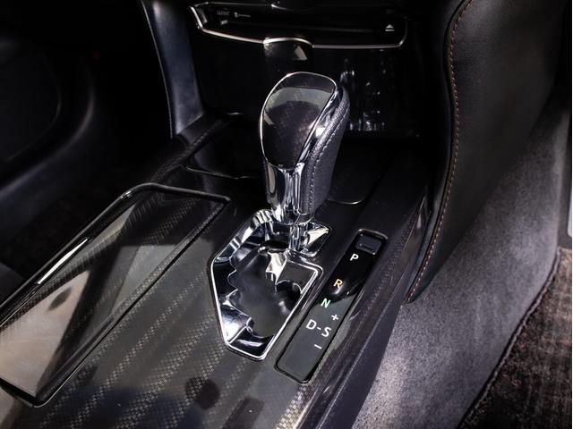 クラウンハイブリッド アスリートＳ　（黒本革シート）（スパッタリング１８インチアルミ）（フルエアロ）（ＴＲＤ）（新品タイヤ）（社外マフラー）レギュラーガソリン仕様　Ｂｌｕｅｔｏｏｔｈ対応　ＨＤＤマルチナビ　シート＆ステアリングヒーター（35枚目）