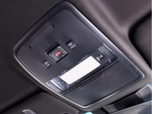クラウンハイブリッド ＲＳアドバンス　（禁煙車）（黒本革シート）（トヨタセーフティＰＫＧ）フルエアロ（衝突軽減ブレーキ）（踏み間違い防止機能）（車線逸脱抑制ＬＴＡ）アダプティブハイビーム　シーケンシャルウィンカー　ヘッドアップディスプレイ（41枚目）
