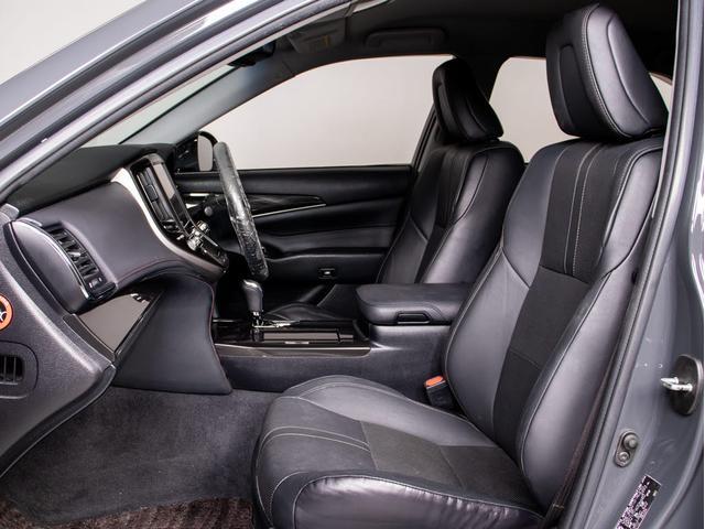 クラウンハイブリッド アスリートＧ　「ＢＭＷドラバイトグレーカスタム」（禁煙車）（オプション１８インチアルミ）（新品タイヤ）（黒本革シート）（フルエアロ）（クリアランスソナー）Ｂｌｕｅｔｏｏｔｈ対応　レギュラーガソリン仕様　バックカメラ（30枚目）