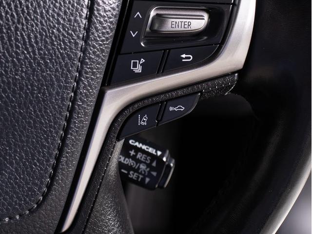 クラウンハイブリッド アスリートＳ　Ｊ－フロンティア　後期型（禁煙車）（純正１８インチアルミ）（専用ハーフレザー）（セーフティセンス）衝突軽減ブレーキ　踏み間違い防止機能　車線逸脱抑制ＬＤＡ　レーダークルーズ　オートマチックハイビーム　専用内外装（38枚目）