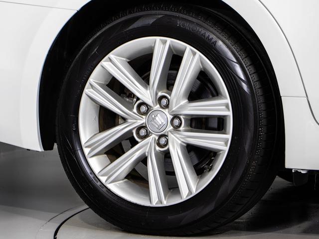 クラウンハイブリッド ロイヤルサルーンＧ　（禁煙車）後席ＶＩＰ仕様　アダプティブハイビーム　シートメモリー機能　イージークローザー　シート＆ステアリングヒーター　Ｂｌｕｅｔｏｏｔｈ対応　レギュラーガソリン仕様　ＨＤＤマルチ　バックカメラ（21枚目）