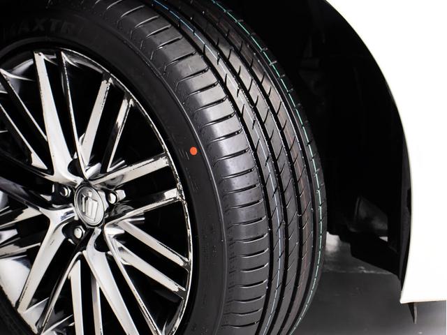 クラウンハイブリッド アスリートＧ　後期型（禁煙車）（黒本革シート）（スパッタリング加工１８インチアルミ）（新品タイヤ）（トヨタセーフティセンス）衝突軽減ブレーキ　車線逸脱抑制ＬＤＡ　レーダークルーズ　踏み間違い防止　Ｂｌｕｅｔｏｏｔｈ（6枚目）