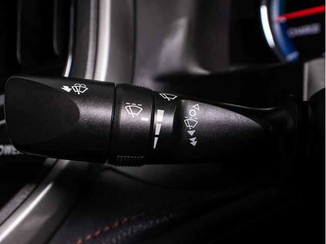 クラウンハイブリッド アスリートＳ　（禁煙車）（黒本革シート）（オプション１８インチアルミ）（フルエアロ）Ｂｌｕｅｔｏｏｔｈ対応　レギュラーガソリン仕様　ＨＤＤマルチナビ　スパッタリングアルミ　シート＆ステアリングヒーター　バックカメラ（41枚目）