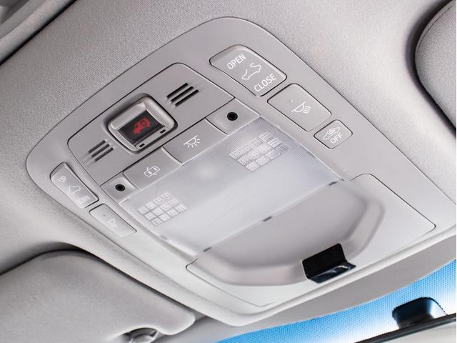 クラウンハイブリッド アスリートＳ　（禁煙車）（黒本革シート）（オプション１８インチアルミ）（フルエアロ）Ｂｌｕｅｔｏｏｔｈ対応　レギュラーガソリン仕様　ＨＤＤマルチナビ　スパッタリングアルミ　シート＆ステアリングヒーター　バックカメラ（44枚目）