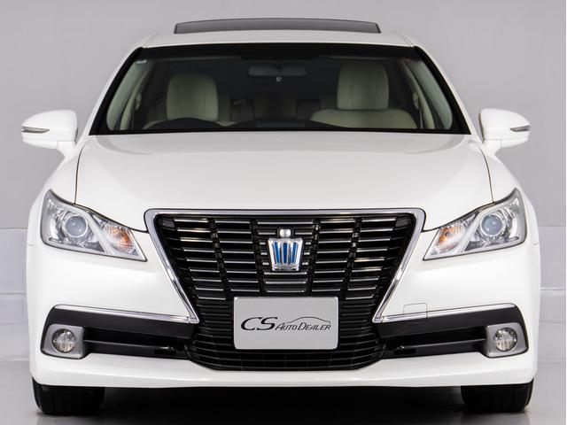 クラウンハイブリッド ロイヤルサルーン　（禁煙車）（ワンオーナー）（サンルーフ）（ベージュ本革シート）Ｂｌｕｅｔｏｏｔｈ対応　レギュラーガソリン仕様　ＨＤＤマルチ　カラーバックカメラ　ＨＩＤヘッドライト　ＬＥＤフォグランプ　シートヒーター（11枚目）