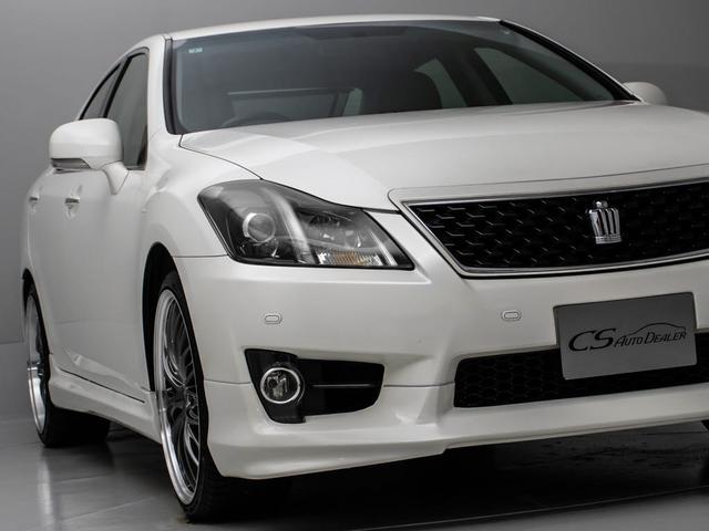 クラウン ２．５アスリート　アニバーサリーエディション　後期型（禁煙車）（特別仕様車）（専用黒本革シート）（新品２０インチアルミ）（新品タイヤ）（フルエアロ）（クリアランスソナー）専用インテリア＆エクステリア　Ｂｌｕｅｔｏｏｔｈ対応　レギュラーガソリン仕様（23枚目）