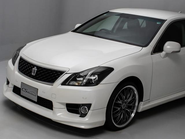 クラウン ２．５アスリート　アニバーサリーエディション　後期型（禁煙車）（特別仕様車）（専用黒本革シート）（新品２０インチアルミ）（新品タイヤ）（フルエアロ）（クリアランスソナー）専用インテリア＆エクステリア　Ｂｌｕｅｔｏｏｔｈ対応　レギュラーガソリン仕様（25枚目）