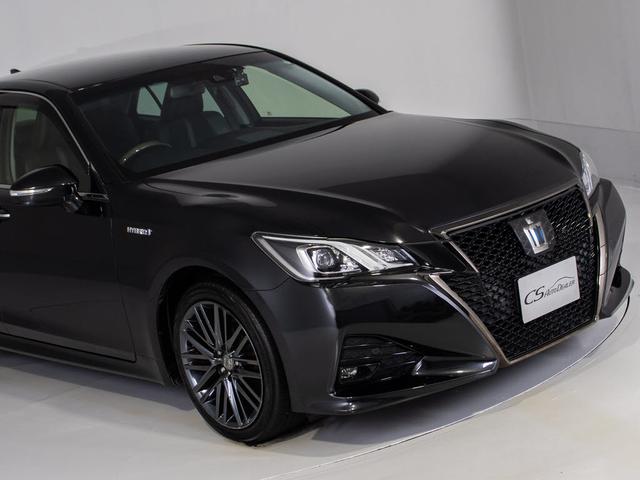 クラウンハイブリッド アスリートＳ　Ｊ－フロンティアリミテッド　後期型（禁煙車）（特別仕様車）（オプション１８インチアルミ）（トヨタセーフティセンス）衝突軽減ブレーキ　踏み間違い防止機能　車線逸脱抑制ＬＤＡ　レーダークルーズ　専用インテリア＆エクステリア（5枚目）