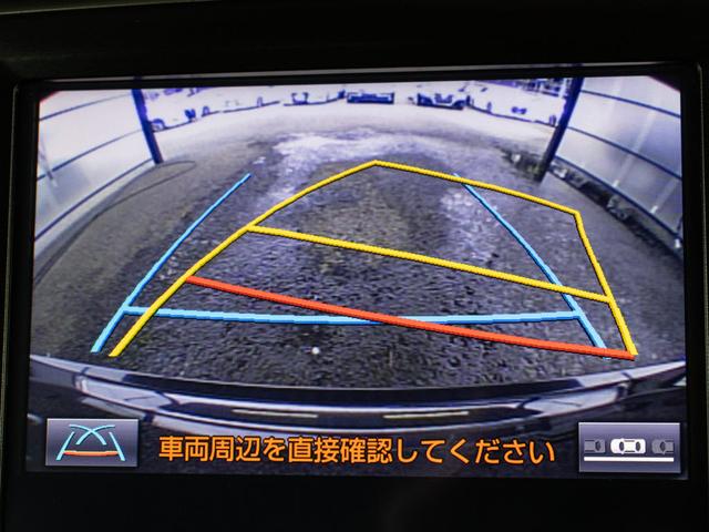 クラウンハイブリッド アスリートＳ　Ｊ－フロンティアリミテッド　後期型（禁煙車）（特別仕様車）（オプション１８インチアルミ）（トヨタセーフティセンス）衝突軽減ブレーキ　踏み間違い防止機能　車線逸脱抑制ＬＤＡ　レーダークルーズ　専用インテリア＆エクステリア（42枚目）