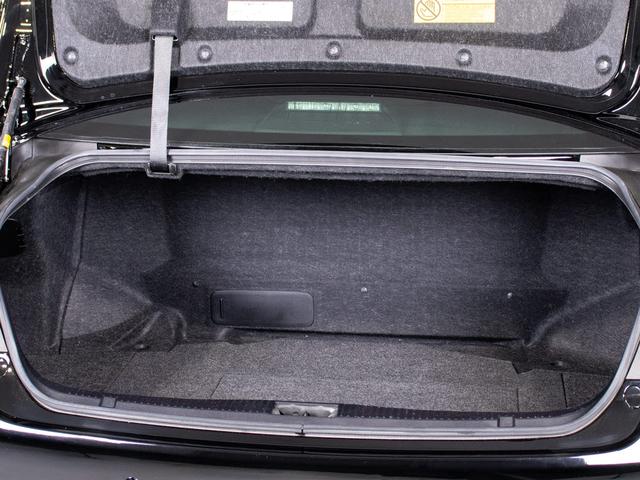 クラウンハイブリッド ロイヤルサルーン　（禁煙車）（クリアランスソナー＆バックソナー）Ｂｌｕｅｔｏｏｔｈ対応　レギュラーガソリン仕様　シートヒーター　ステアリングヒーター　ＨＤＤマルチナビ　カラーバックカメラ　パワシート（29枚目）