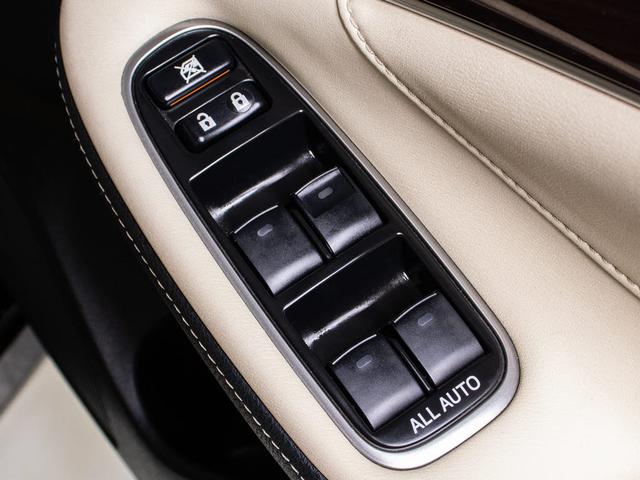 クラウンハイブリッド ロイヤルサルーン　（禁煙車）（クリアランスソナー＆バックソナー）Ｂｌｕｅｔｏｏｔｈ対応　レギュラーガソリン仕様　シートヒーター　ステアリングヒーター　ＨＤＤマルチナビ　カラーバックカメラ　パワシート（47枚目）