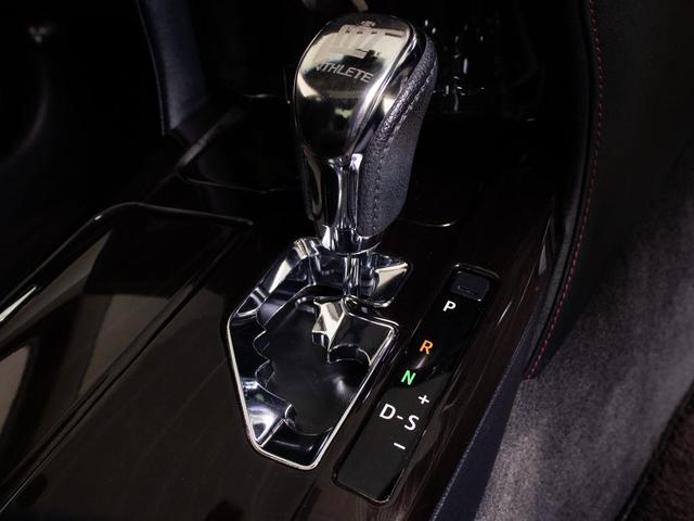 クラウンハイブリッド アスリートＳ　後期型（禁煙車）（サンルーフ）（黒本革シート）（オプション１８インチＡＷ）（トヨタセーフティセンス）衝突軽減ブレーキ　踏み間違い防止機能　レーダークルーズ　オートマチックハイビーム　車線逸脱抑制ＬＤＡ（42枚目）