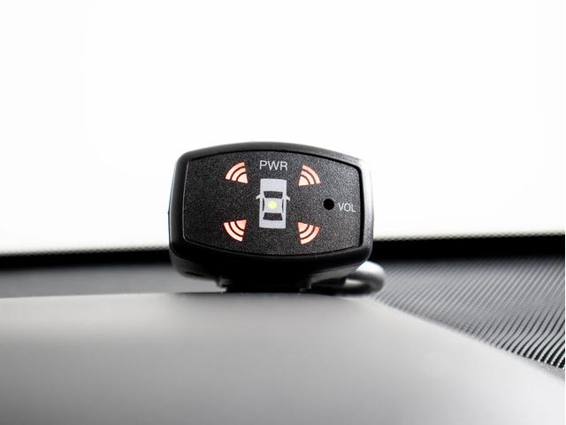 クラウンハイブリッド ロイヤルサルーン　（禁煙車）（ワンオーナー）ＨＤＤマルチナビ　Ｂｌｕｅｔｏｏｔｈ対応　レギュラーガソリン仕様　シートヒーター　ステアリングヒーター　記録簿７枚　カラーバックカメラ　ＨＩＤヘッドライト　ＬＥＤフォグランプ（39枚目）