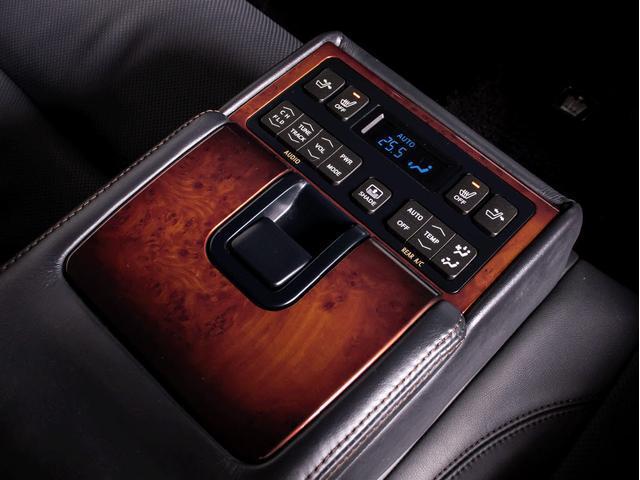 TOYOTA CROWN MAJESTA F VERSION
