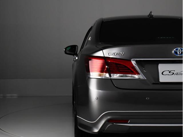TOYOTA CROWN MAJESTA F VERSION