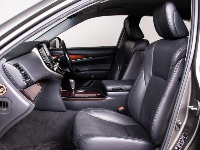 TOYOTA CROWN MAJESTA F VERSION