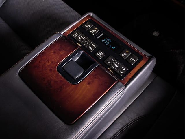 TOYOTA CROWN MAJESTA F VERSION