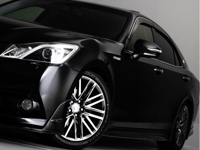 クラウンハイブリッド アスリートG (禁煙車)(サンルーフ)(黒本革シート)(オプション18インチアルミ)(TEIN車高調)(フルエアロ)ウッドコンビハンドル アダプティブハイビーム シートメモリー エアシート Bluetooth対応(20枚目)