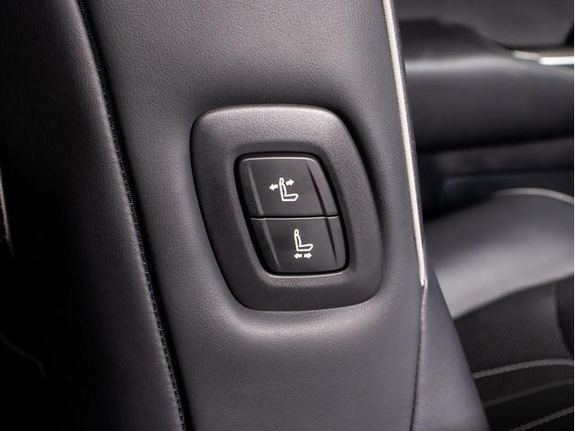 クラウンハイブリッド RSアドバンス (禁煙車)(サンルーフ)(黒本革シート)(モデリスタエアロ)(WALD20インチアルミ)シーケンシャルウィンカー トヨタセーフティPKG+ 衝突軽減 踏み間違い防止機能 車線逸脱抑制LTA BSM(38枚目)