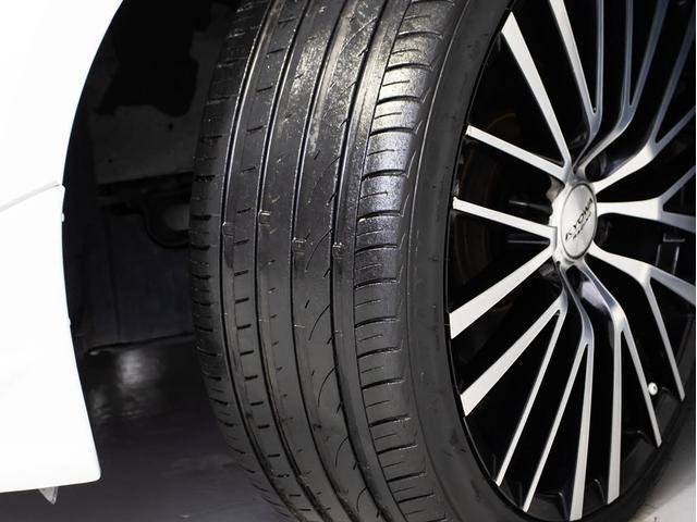 クラウンハイブリッド アスリートＳ　（黒本革シート）（パノラミックビューモニター）（衝突軽減ブレーキ）（踏み間違い防止機能）レーダークルーズ　社外２０インチＡＷ　フルエアロ　アドバンストＰＫＧ　Ｂｌｕｅｔｏｏｔｈ　レギュラーガソリン仕様（30枚目）