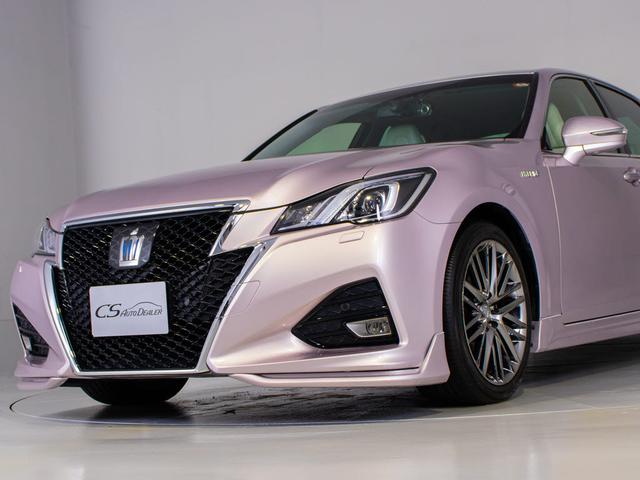 クラウンハイブリッド アスリートG 後期型「仄ローズメタリックオパール」(禁煙車)(白本革シート)(オプション18インチAW)(衝突軽減ブレーキ)(踏み間違い防止機能)(フルエアロ)レーダークルーズ 記録簿9枚 Bluetooth(6枚目)