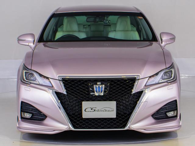クラウンハイブリッド アスリートG 後期型「仄ローズメタリックオパール」(禁煙車)(白本革シート)(オプション18インチAW)(衝突軽減ブレーキ)(踏み間違い防止機能)(フルエアロ)レーダークルーズ 記録簿9枚 Bluetooth(15枚目)