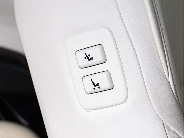 クラウンハイブリッド アスリートG 後期型「仄ローズメタリックオパール」(禁煙車)(白本革シート)(オプション18インチAW)(衝突軽減ブレーキ)(踏み間違い防止機能)(フルエアロ)レーダークルーズ 記録簿9枚 Bluetooth(36枚目)