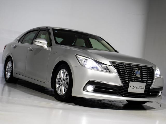 TOYOTA CROWN HYBRID ROYAL SALOON G