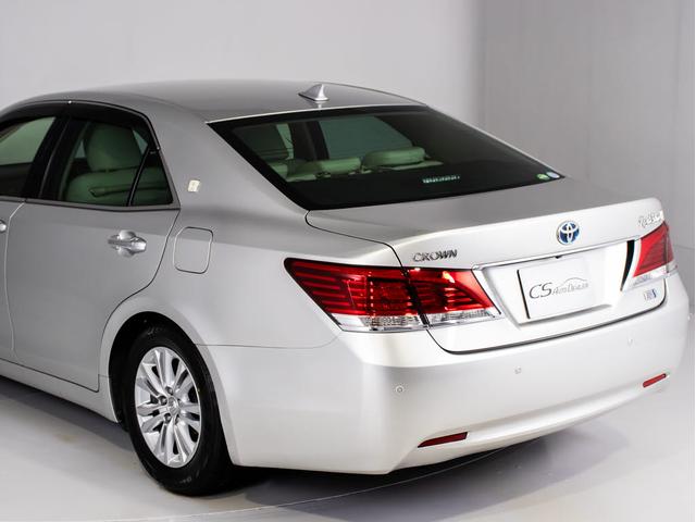 TOYOTA CROWN HYBRID ROYAL SALOON G