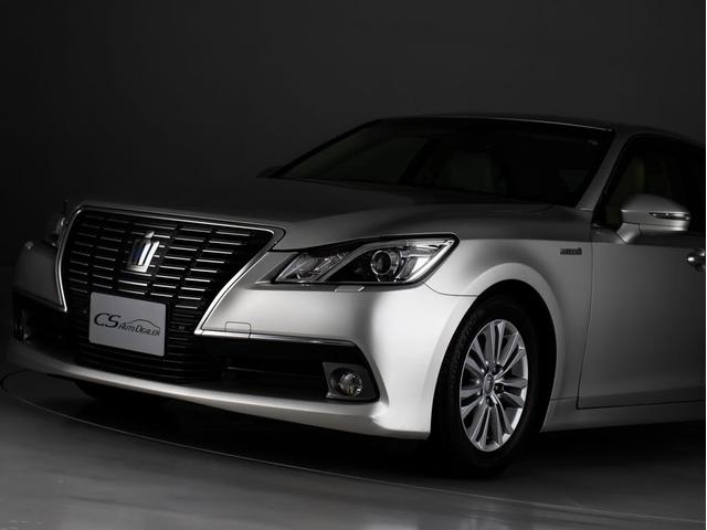 TOYOTA CROWN HYBRID ROYAL SALOON G