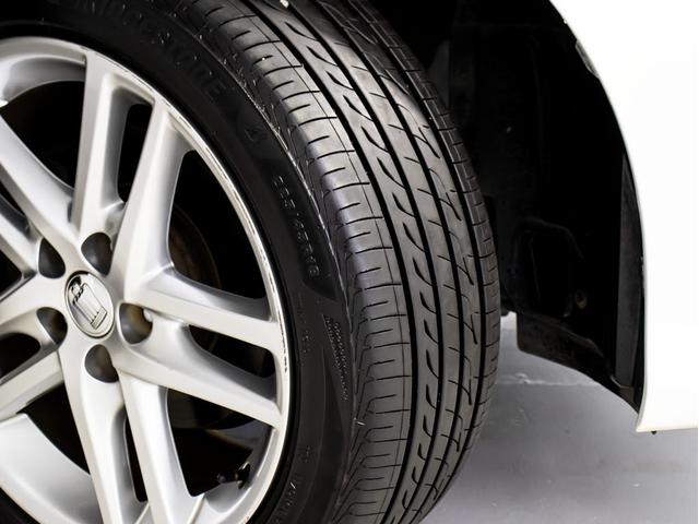 クラウン 2.5アスリート アニバーサリーエディション 後期型(禁煙車)(特別仕様車)(専用黒本革シート)(クリアランスソナー)HDDマルチナビ Bluetooth対応 レギュラーガソリン仕様 バックカメラ&サイドカメラ エアシート シートメモリー(26枚目)