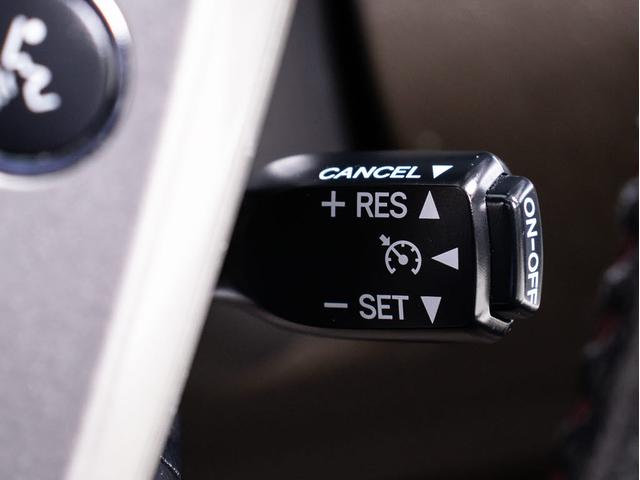 クラウン 2.5アスリート アニバーサリーエディション 後期型(禁煙車)(特別仕様車)(専用黒本革シート)(クリアランスソナー)HDDマルチナビ Bluetooth対応 レギュラーガソリン仕様 バックカメラ&サイドカメラ エアシート シートメモリー(43枚目)