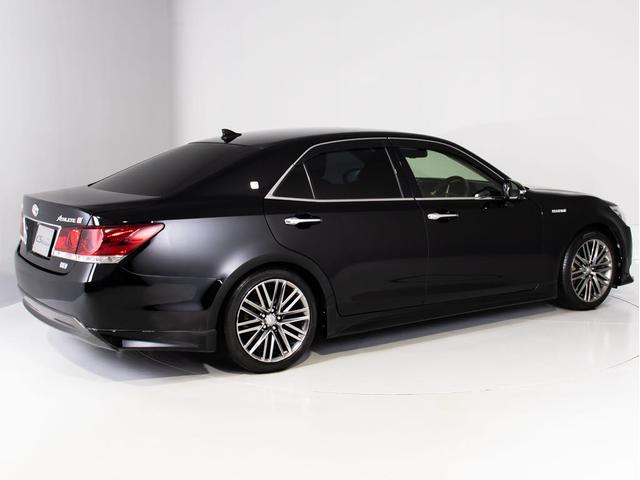 クラウンハイブリッド アスリートG (禁煙車)(黒本革シート)(オプション18インチアルミ)(フルエアロ)アダプティブハイビーム Bluetooth対応 レギュラーガソリン仕様 エアシート シートヒーター シートメモリー HDDマルチ(14枚目)