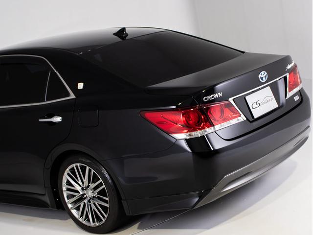 クラウンハイブリッド アスリートG (禁煙車)(黒本革シート)(オプション18インチアルミ)(フルエアロ)アダプティブハイビーム Bluetooth対応 レギュラーガソリン仕様 エアシート シートヒーター シートメモリー HDDマルチ(20枚目)