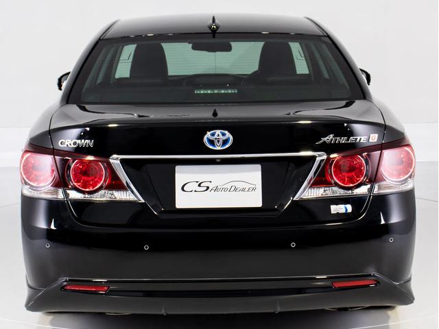 クラウンハイブリッド アスリートG 後席モニター 後期型(禁煙車)(黒本革シート)(オプション18インチアルミ)(フルエアロ)(衝突軽減ブレーキ)(踏み間違い防止機能)レーダークルーズ パーキングアシスト Bluetooth SDマルチ(17枚目)