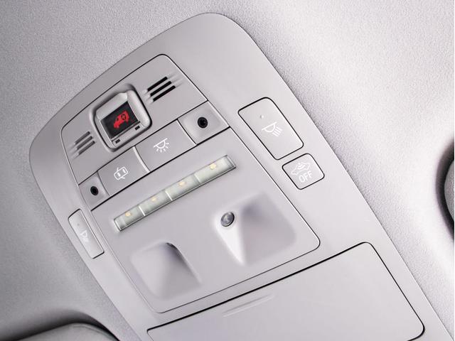 クラウンハイブリッド アスリートG 後席モニター 後期型(禁煙車)(黒本革シート)(オプション18インチアルミ)(フルエアロ)(衝突軽減ブレーキ)(踏み間違い防止機能)レーダークルーズ パーキングアシスト Bluetooth SDマルチ(49枚目)