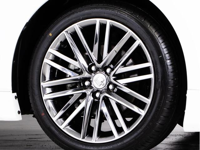 クラウンハイブリッド アスリートＳ　Ｊ－フロンティアリミテッド　後期型（特別仕様）（オプション１８インチアルミ）（フルエアロ）（セーフティセンス）（記録簿７枚）専用インテリア＆エクステリア　衝突軽減ブレーキ　踏み間違い防止機能　車線逸脱抑制ＬＤＡ　専用ハーフレザー（6枚目）