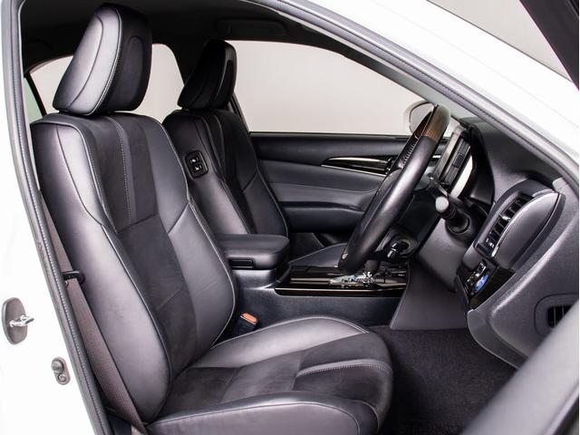 クラウンハイブリッド アスリートＳ　Ｊ－フロンティアリミテッド　後期型（特別仕様）（オプション１８インチアルミ）（フルエアロ）（セーフティセンス）（記録簿７枚）専用インテリア＆エクステリア　衝突軽減ブレーキ　踏み間違い防止機能　車線逸脱抑制ＬＤＡ　専用ハーフレザー（34枚目）