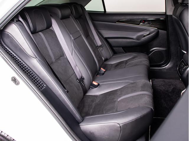 クラウンハイブリッド アスリートＳ　Ｊ－フロンティアリミテッド　後期型（特別仕様）（オプション１８インチアルミ）（フルエアロ）（セーフティセンス）（記録簿７枚）専用インテリア＆エクステリア　衝突軽減ブレーキ　踏み間違い防止機能　車線逸脱抑制ＬＤＡ　専用ハーフレザー（36枚目）