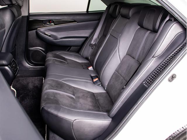 クラウンハイブリッド アスリートＳ　Ｊ－フロンティアリミテッド　後期型（特別仕様）（オプション１８インチアルミ）（フルエアロ）（セーフティセンス）（記録簿７枚）専用インテリア＆エクステリア　衝突軽減ブレーキ　踏み間違い防止機能　車線逸脱抑制ＬＤＡ　専用ハーフレザー（37枚目）