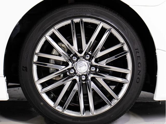 クラウンハイブリッド アスリートＳ　（禁煙車）（黒本革シート）（フルエアロ）（オプション１８インチアルミ）エアシート　シートヒーター　Ｂｌｕｔｏｏｔｈ対応　レギュラーガソリン仕様　ステアリングヒーター　ＨＤＤマルチ　カラーバックカメラ（6枚目）