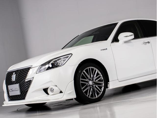 クラウンハイブリッド アスリートＳ　（禁煙車）（黒本革シート）（フルエアロ）（オプション１８インチアルミ）エアシート　シートヒーター　Ｂｌｕｔｏｏｔｈ対応　レギュラーガソリン仕様　ステアリングヒーター　ＨＤＤマルチ　カラーバックカメラ（17枚目）
