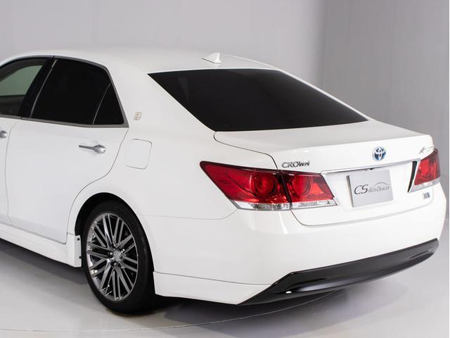 クラウンハイブリッド アスリートＳ　（禁煙車）（黒本革シート）（フルエアロ）（オプション１８インチアルミ）エアシート　シートヒーター　Ｂｌｕｔｏｏｔｈ対応　レギュラーガソリン仕様　ステアリングヒーター　ＨＤＤマルチ　カラーバックカメラ（19枚目）