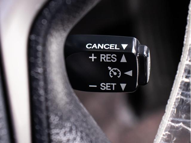 クラウンハイブリッド アスリートＳ　（禁煙車）（黒本革シート）（フルエアロ）（オプション１８インチアルミ）エアシート　シートヒーター　Ｂｌｕｔｏｏｔｈ対応　レギュラーガソリン仕様　ステアリングヒーター　ＨＤＤマルチ　カラーバックカメラ（39枚目）