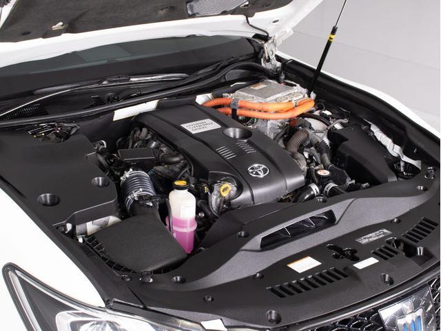 クラウンハイブリッド アスリートＳ　Ｊ－フロンティア　後期型（禁煙車）（純正１８インチアルミ）（専用ハーフレザー）（セーフティセンス）衝突軽減ブレーキ　踏み間違い防止機能　車線逸脱抑制ＬＤＡ　レーダークルーズ　オートマチックハイビーム　専用内外装（23枚目）