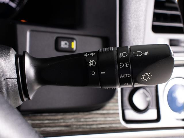 クラウンハイブリッド アスリートＳ　Ｊ－フロンティア　後期型（禁煙車）（純正１８インチアルミ）（専用ハーフレザー）（セーフティセンス）衝突軽減ブレーキ　踏み間違い防止機能　車線逸脱抑制ＬＤＡ　レーダークルーズ　オートマチックハイビーム　専用内外装（39枚目）