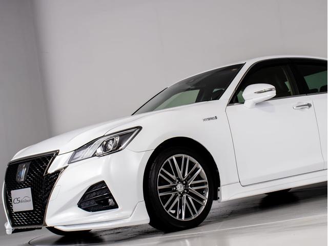 クラウンハイブリッド アスリートS J-フロンティアリミテッド 後期型(特別仕様車)(オプション18インチアルミ)(フルエアロ)(トヨタセーフティセンス)(点検記録簿6枚)衝突軽減ブレーキ 踏み間違い防止機能 車線逸脱抑制LDA レーダークルーズ 専用内外装(5枚目)