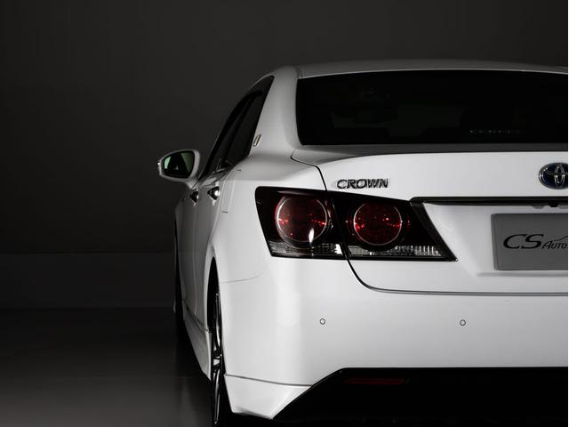 クラウンハイブリッド アスリートS J-フロンティアリミテッド 後期型(特別仕様車)(オプション18インチアルミ)(フルエアロ)(トヨタセーフティセンス)(点検記録簿6枚)衝突軽減ブレーキ 踏み間違い防止機能 車線逸脱抑制LDA レーダークルーズ 専用内外装(26枚目)